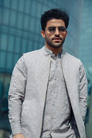 2-Piece Modern Suit with Separate Waistcoat