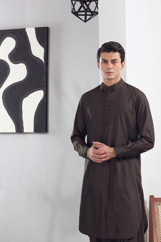 Unconventional Collar Suit