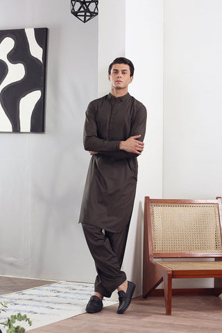 Unconventional Collar Suit