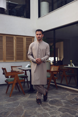 Graceful Kamzeez Shalwar with Metal Tip Placket