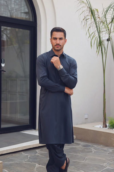 Exclusive Kameez Shalwar with High-End Detailing